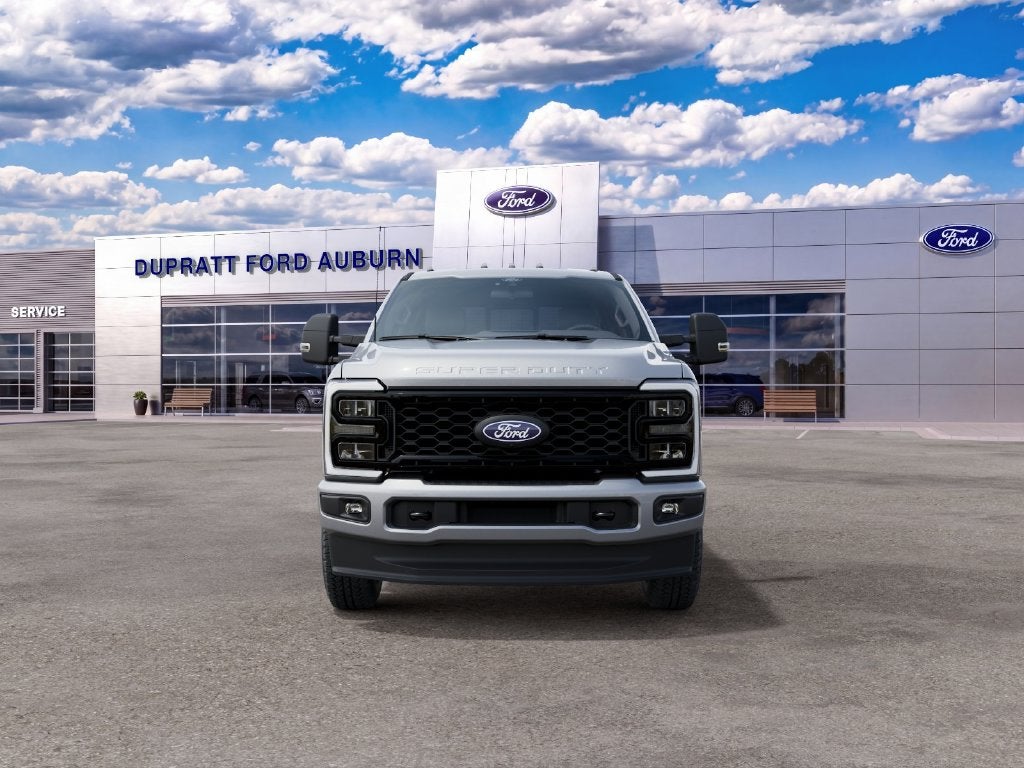 2027 Ford F-350SD XLT