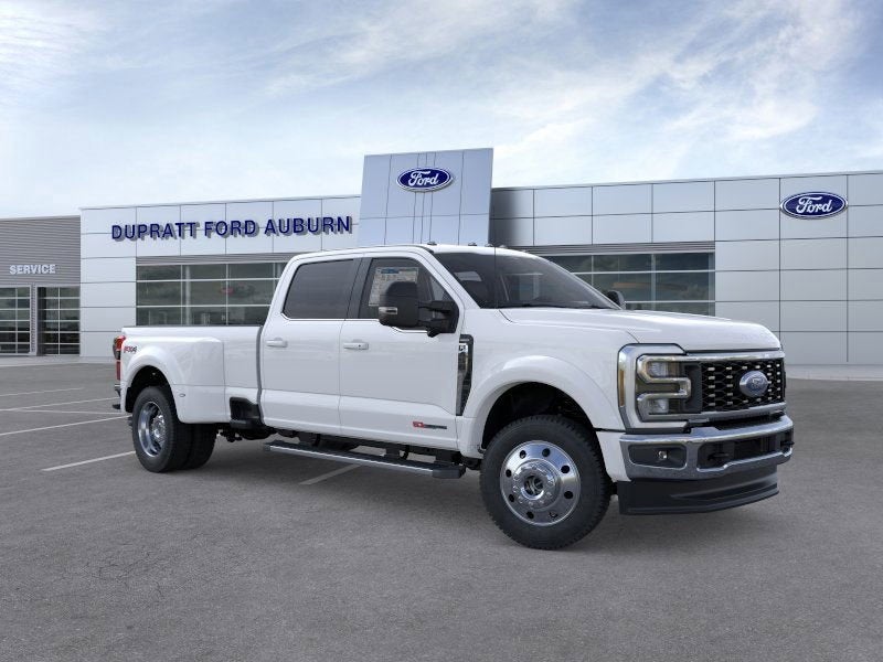 2026 Ford F-450SD Lariat DRW
