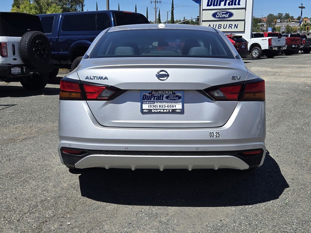 2022 Nissan Altima 2.5 SV