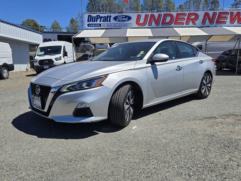 2022 Nissan Altima 2.5 SV