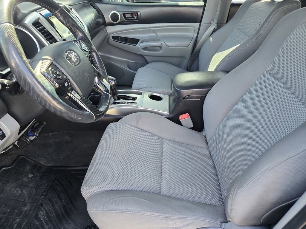 2015 Toyota Tacoma Base V6