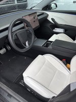 2025 Tesla Model 3 Performance