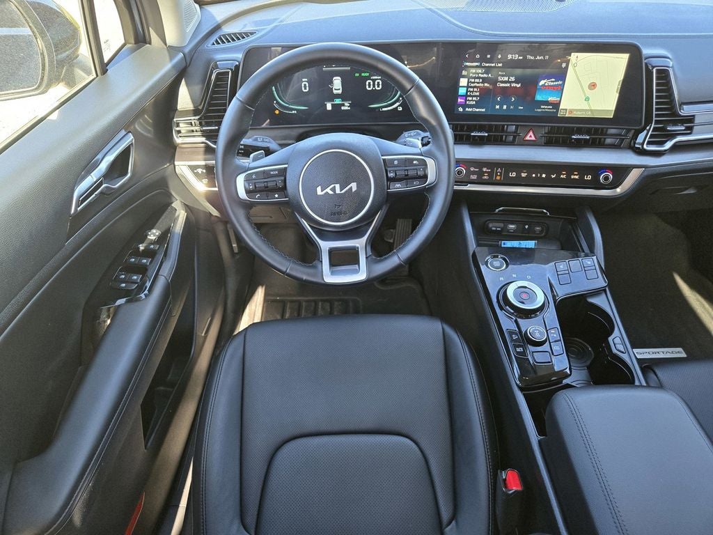 2025 Kia Sportage Hybrid EX